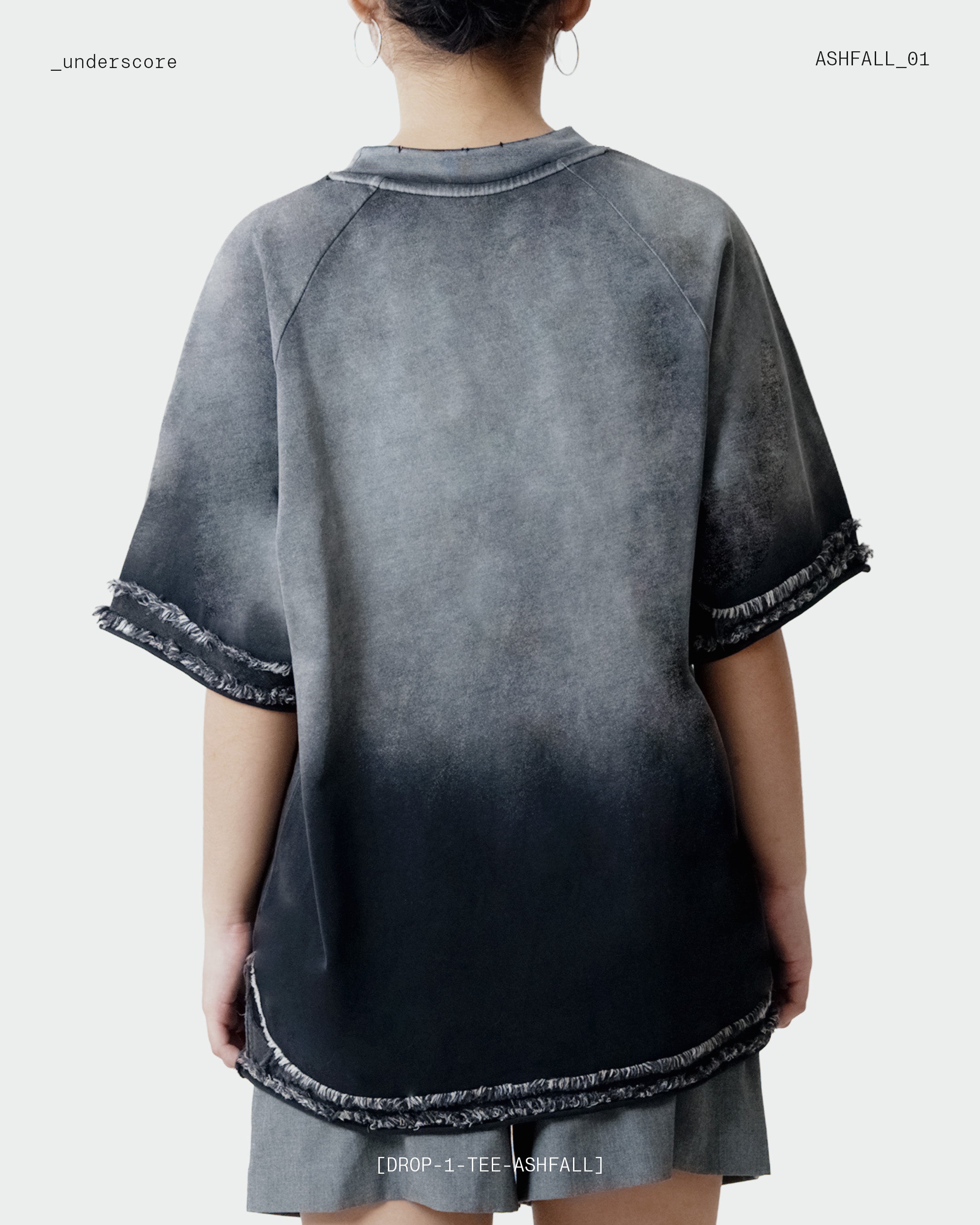Oversized Distressed Tee in Ashfall